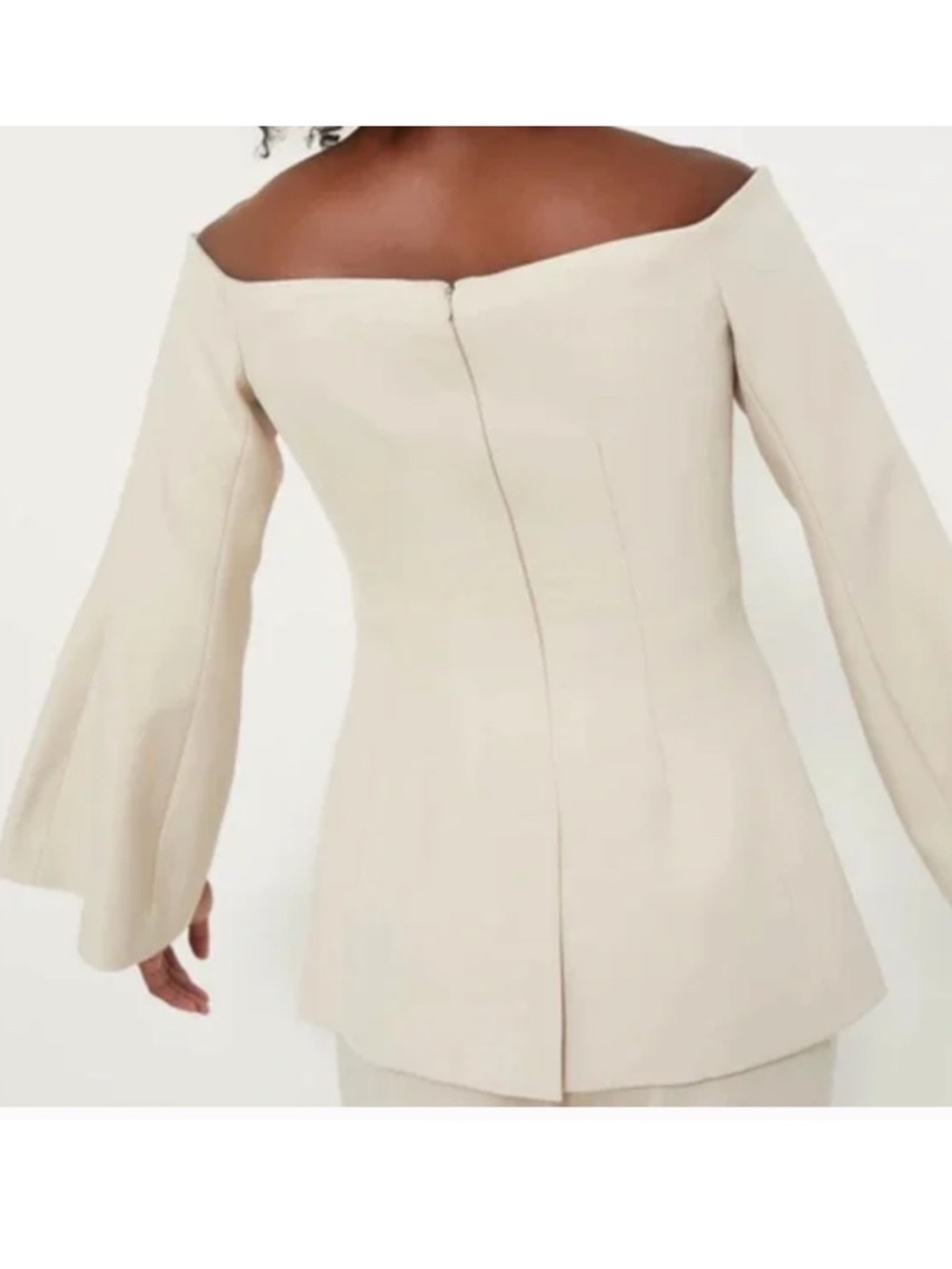 NWOT Tuckernuck Stone Off-Shoulder Bria Blouse - Size S - Picture 7 of 12
